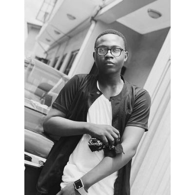 Iseoluw30848908's profile picture. always and forever❤