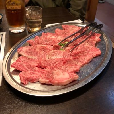 焼き肉とラーメンとバイクを愛するNICE貝です。