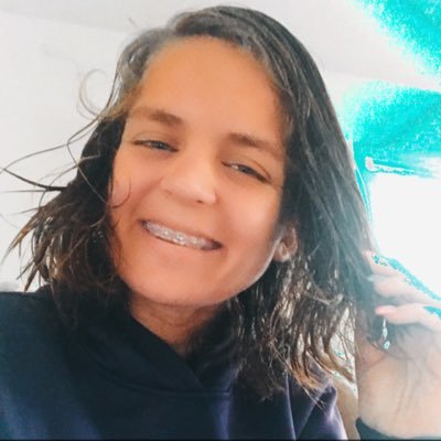 Taken by logan love you babe 💕❤️ bisexual 💦 CRHS grad 🎓 bisexual 💓❤️