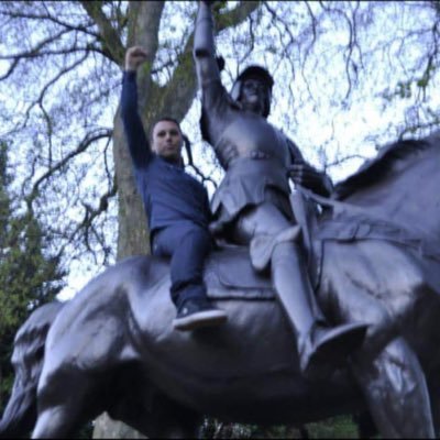 n2Azim's profile picture. Poker Player