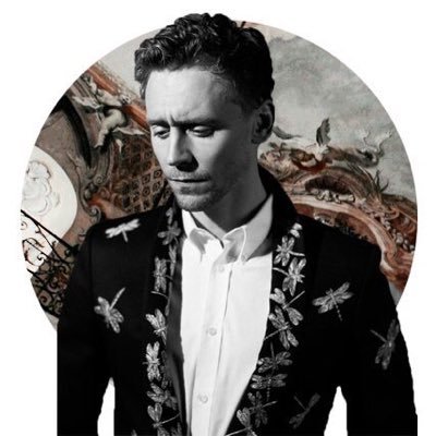 #teamironman
~ Моя юность принадлежит 1D и Гаге {Шлюшка папочек Тони и Джонни}