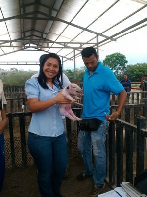 Docente de educacion especial , apasionada cada dia por mi labor , dos hijos a los cuales amo con todo mi corazon.