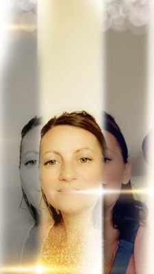 laetiti83460901's profile picture. 