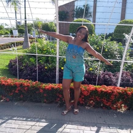 CRISJNC's profile picture. SOU UMA MULHER NEGRA GUERREIRA APAIXONADA PELA VIDA DE RELIGIOSIDADE UNIVERSAL QUE ME RENOVA A CADA INSTANTE. 🌏💔🤯🙏🏿❤️