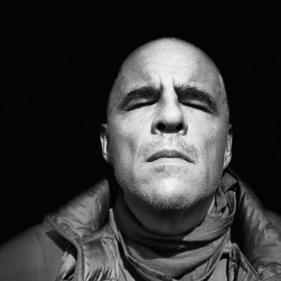 selfassemblykit's profile picture. Best foot sideways