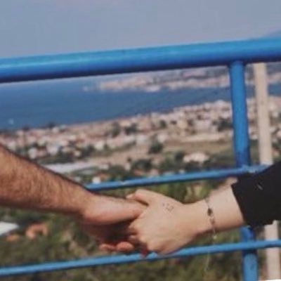 anhar35482513's profile picture. 