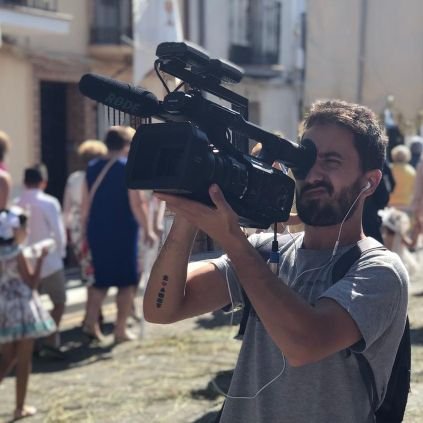 evdutoit's profile picture. Operador de cámara, editor, realizador y fotógrafo