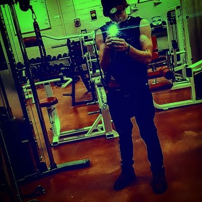 LittleAle9's profile picture. 