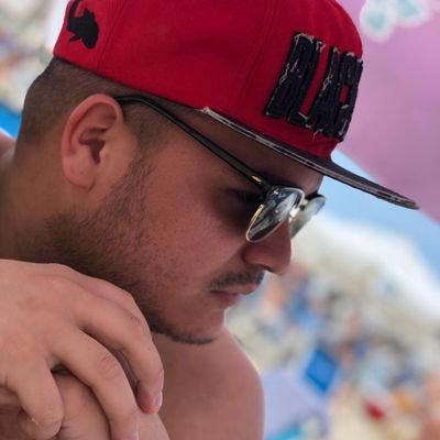 Johnyaaraujo's profile picture. Student of Information Systems.
Software developer.