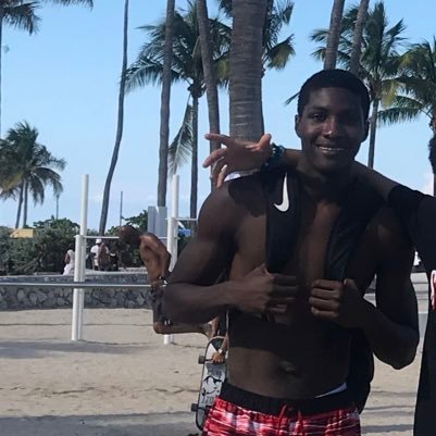 Lee89316383's profile picture. Sketch addict, animator, Digital artist ✍🏾