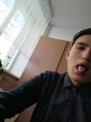 ry8r06ftrAQOjtG's profile picture. Репер