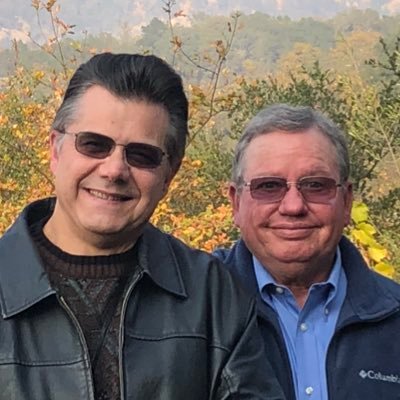 Jim & Richard (WSET2 w/Merit + WSET3 in progress) writing about great red wines, food pairings, winery & vineyard visits, and wine tasting events.