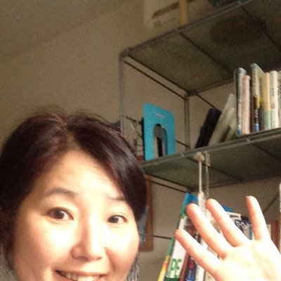 コクリコ アヤーン ヒルシ アリ 世界的にかなり有名だが 日本では有名でない人は結構多い 彼女の名前は アヤーン ヒルシ アリ イスラムと戦うソマリアの黒人女性で オランダ籍 オランダの国会議員だったこともある Http T Co Yj3sciec