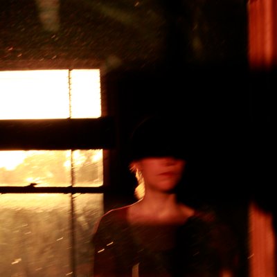 Artist and researcher based in Glasgow. PhD in dark skies via cultural geography/envirohum. All things nocturnal and crepuscular (she/they)