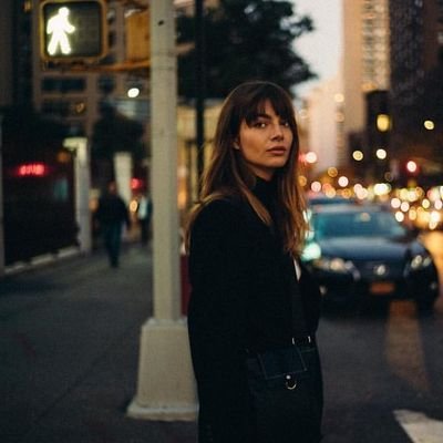 azarpw's profile picture. mourir sous les étoiles, pas dans de petits draps.