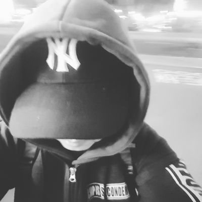 IbinBlackblade's profile picture. dreaming is write. 
Write is dreaming.
my dream is dream.