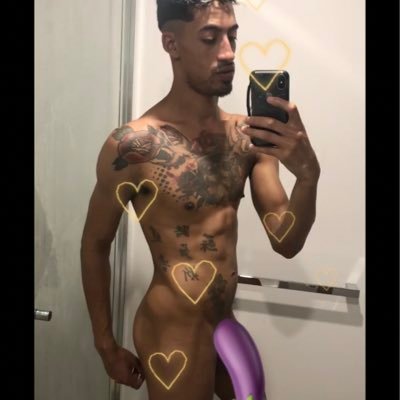 British boy living in Australia just trying to become the best stripper ever