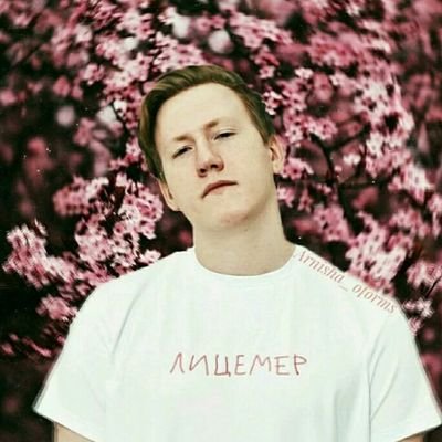 Марвел💕✨
ТМ. (Мой поставщик стекла, люблю💖)
Шерлок☺
Бенедикт Камбербэтч. (без слов)
Локи..
Все Томы и Крисы.
СЕЕЕЕЕЕЕБАС.
ЛСП, Фара, Фладда, Кашин, Морг✨