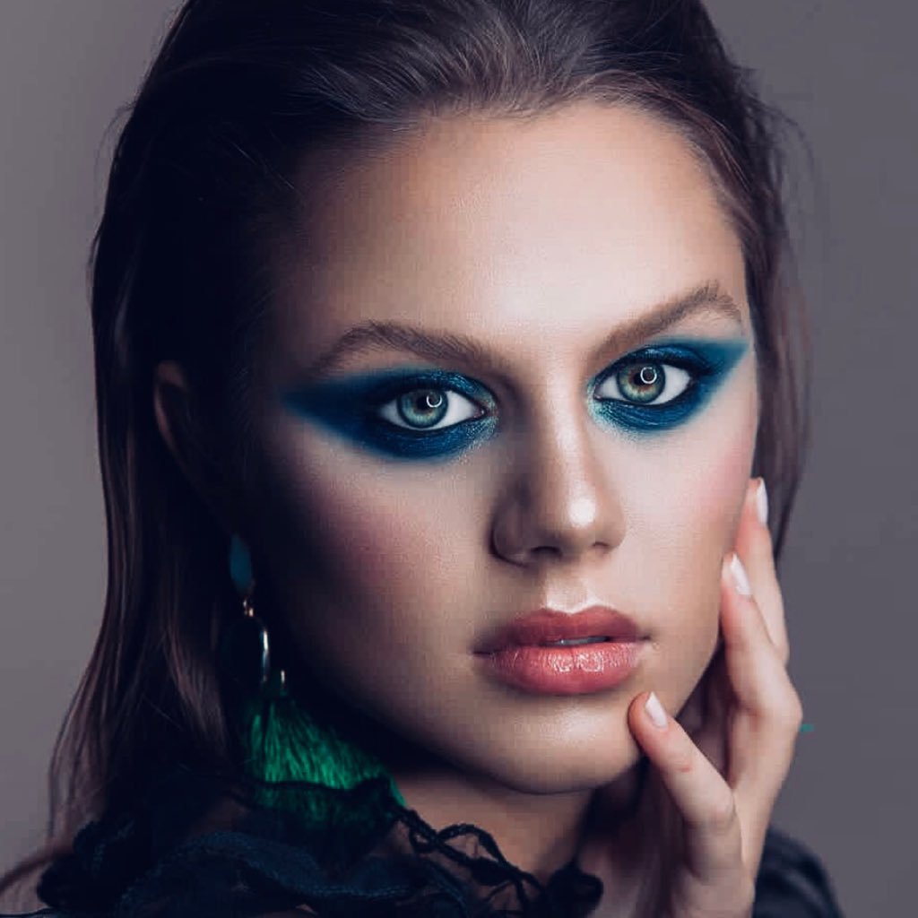 MOPEHA_CKA's profile picture. People see me as trouble// Coz I got a reputation//