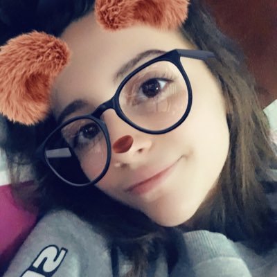 karmyn0119's profile picture. just a bit clingy