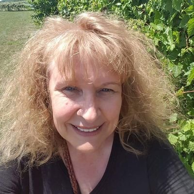 debmeleshko's profile picture. 