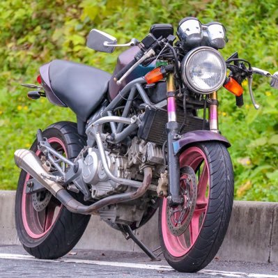 たっつん 8 15まで免取アカ停 Ar Twitter バイクを紹介してフォロワーを増やそう Honda Vtr250キャブ最終 改造点 フロントフォーク焼き色 車体 ホイール自家塗装 Gp管 ハリセパ リアスプロケット38t フロントスプロケット15t フォグランプ フェンダーレス Http T Co