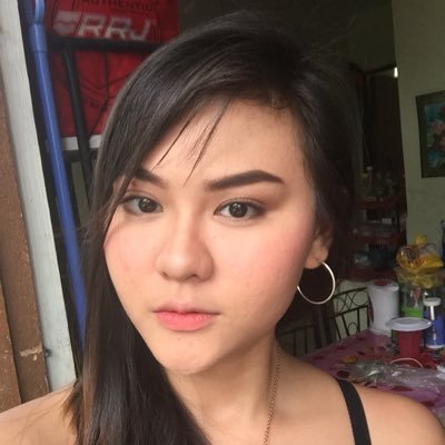 LunaAmodia's profile picture. Be yourself, but always your better self.