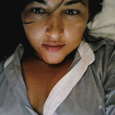 AdnarimAne's profile picture. Imponha limites.