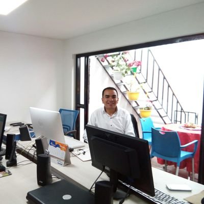 oscarevalo's profile picture. Asesor Inmobiliario desde 2007, Investigación y segmentación de mercados.