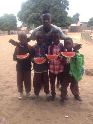 Am from Gambia and am looking for and honest friend around the world