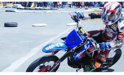 balap motor