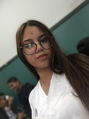 Facebook: Anny Vieira 
tenho 13 anos, não vem com gracinha não KKK
Piracicaba - SP