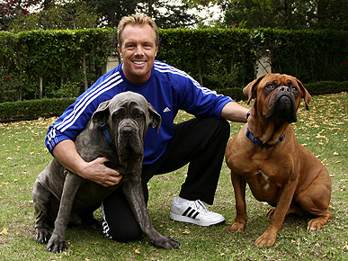 TorpedoMoniker's profile picture. Hey, just broke down and got a twitter account. I'm a normal guy, tryin to stay healthy and meet cool tweeple.