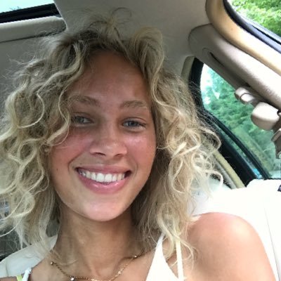 hansen_abelle's profile picture. carnivore, nature lover, artist