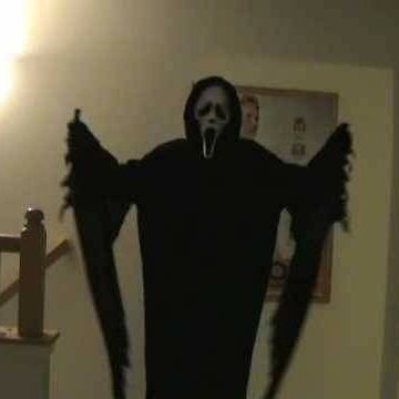 Edgydumpster's profile picture. AESTHETIC TRASH WELCOME TO THE FUCKING DUMP OF MEMES CURSED IMAGES AND EDGY ART 🚬🖤👌