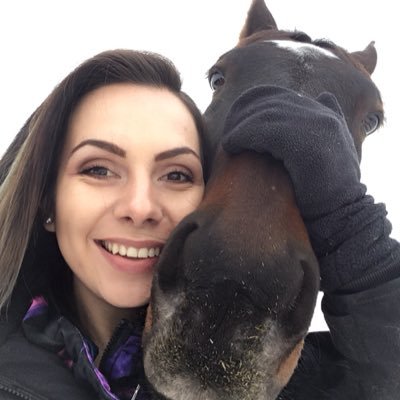 Journalist Charlene Barry brings you Harness Racing, Standardbreds, and anything horses.