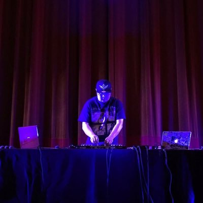 Producer/DJ/Songwriter for Immersi0n, Dark Circle Pandas and Red Noise Conspiracy. Snapchat: StephenOunkeo Instagram: StephenImmersi0n Twitch: s_immersi0n