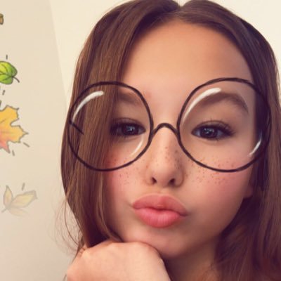 Avery27840597's profile picture. Well a normal teen