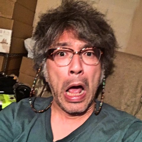 音楽制作・演奏。及び音楽愛好家。仕事は全て匿名。ロッキンブルース・ギター、あくび指南。格闘技観戦及びニワカ仏教好き(中観派方面)