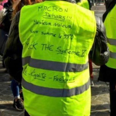 contre les taxes, les impôts, Macron, les 80 km/h, le pastis à 5€, les femmes au volant