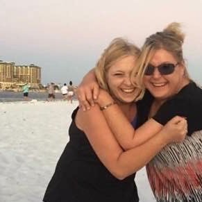 niknacification's profile picture. completely out of sync with people, time; anhedonia specialist, MSW grad, clinical therapist,  minding my own business business owner, coffee w/ cream please