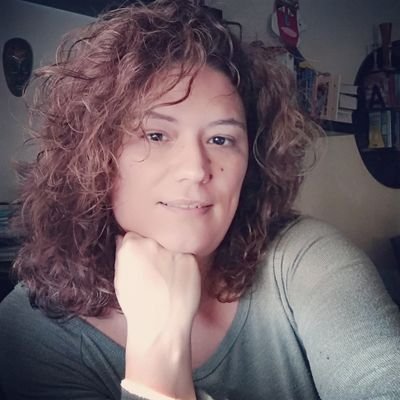 EiriniL75's profile picture. Social Media Copywriter, translator,mommy of 2 amazing girls