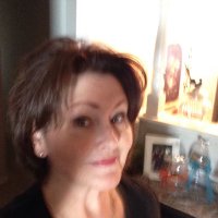 Karen Shepherd - @Karen_bookhound Twitter Profile Photo
