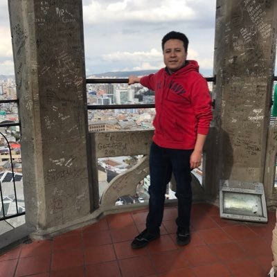 wagnercadena's profile picture. Programador web, Ingeniero en sistemas informáticos, Maestrante en Ciberseguridad.