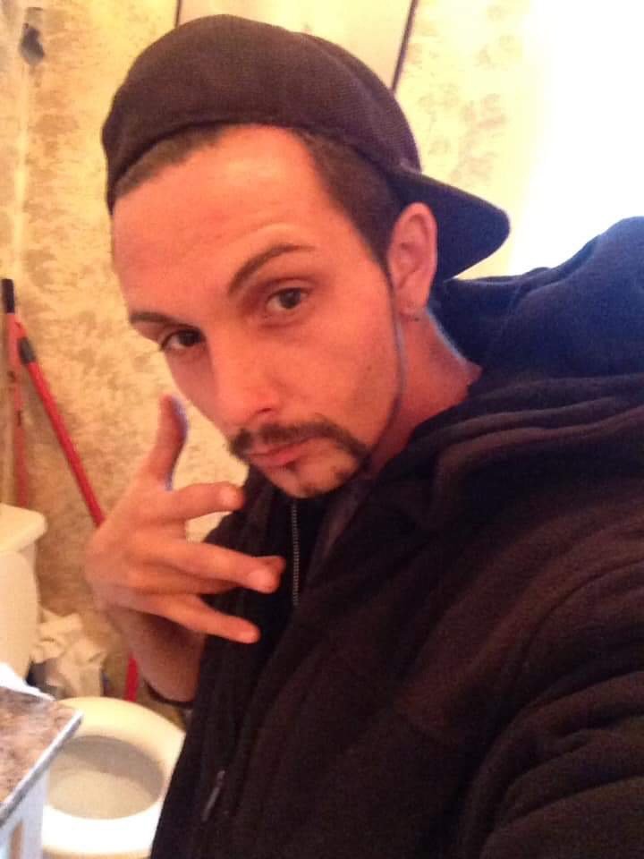 Jonatha65048359's profile picture. Vien voire tu va savoir