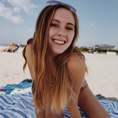 abbyphills's profile picture. elon // we don’t deserve harry styles