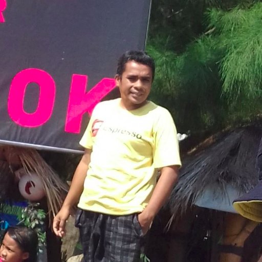 riz4l_alfian's profile picture. jadilah dirimu sendiri...