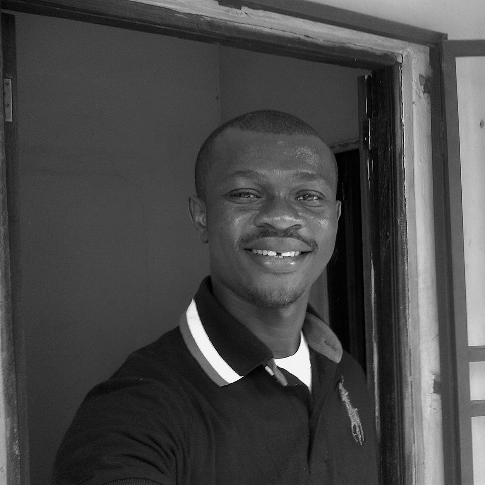 calm and simple but love social and networking life.