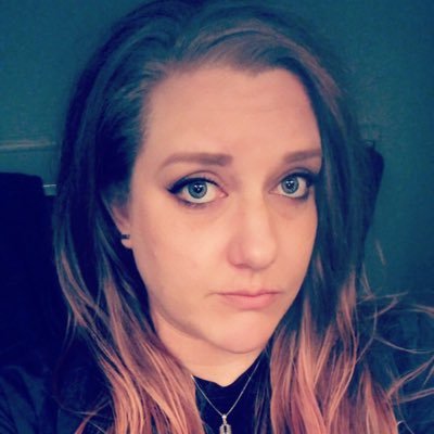 cakeandface's profile picture. My whole life is one of those better left unsaid moments.