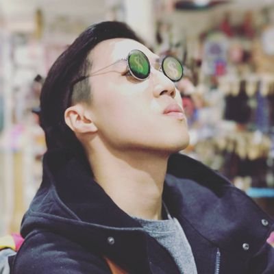 loltergeistr's profile picture. I'm a simple man family,friends and food makes me who I am